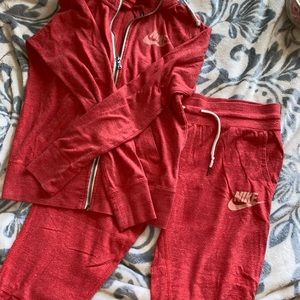 Nike Sweatsuit